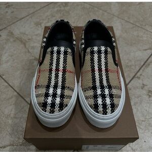 Burberry Plaid Slip-On Shoes - Black, Red, White, Tan